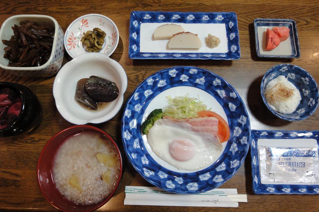 Hakuba Glad Inn Ebisuya מראה חיצוני תמונה