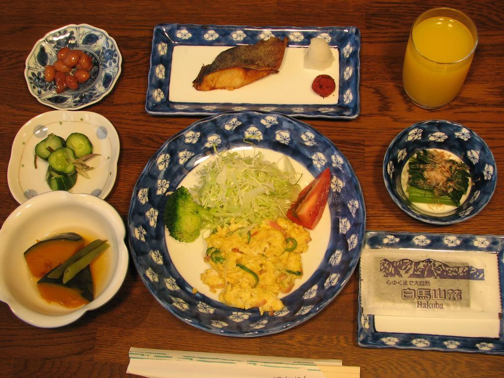 Hakuba Glad Inn Ebisuya מראה חיצוני תמונה